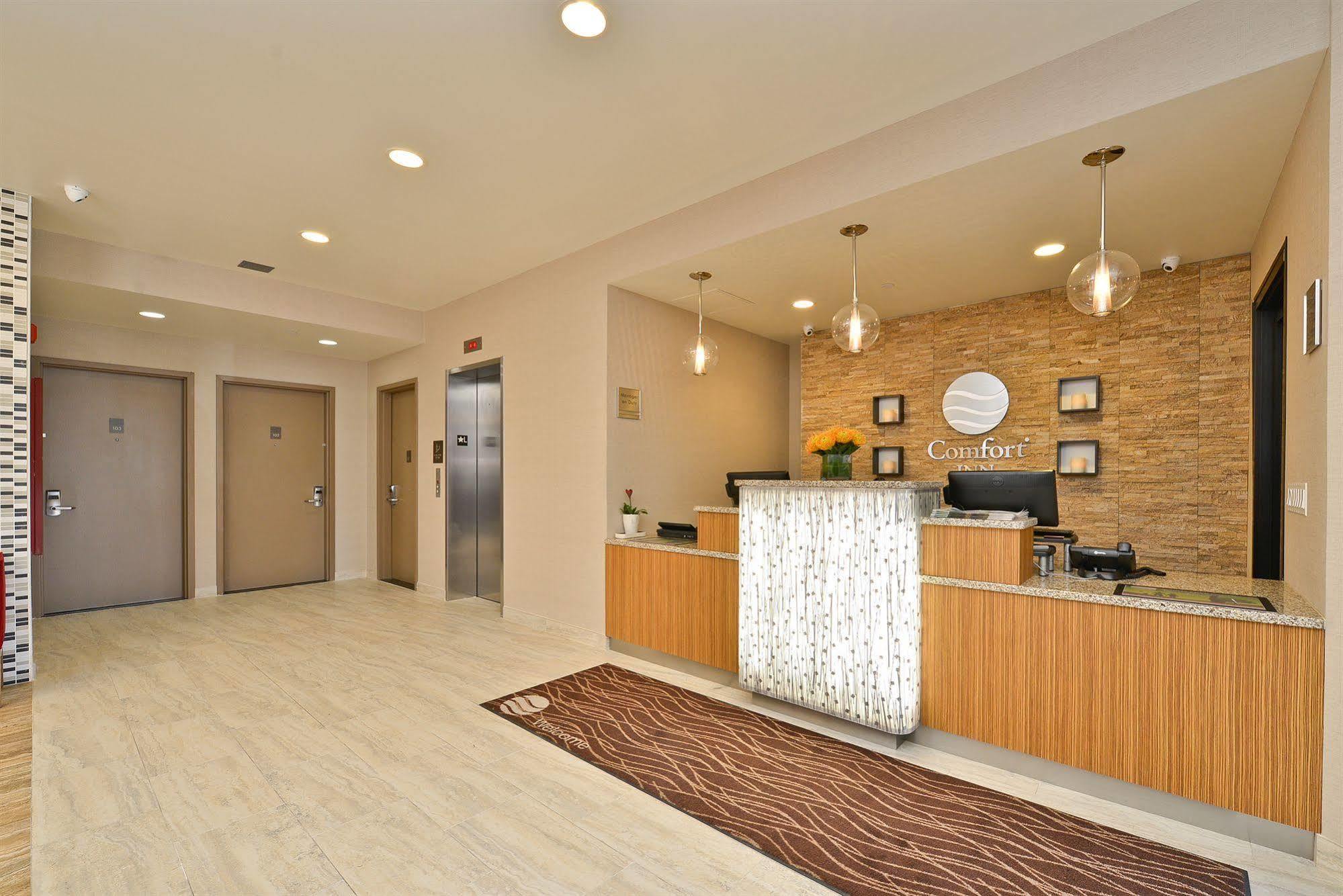 Comfort Inn Manhattan - Midtown West New York Esterno foto